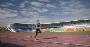 塞梅尼奥喜事N连哈兰德走背字 斥队友抢金靴却阻他破门